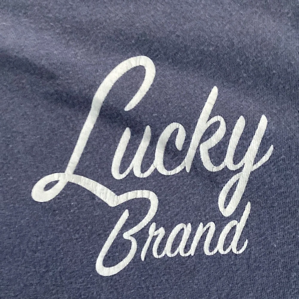 Lucky Brand T-Shirt
